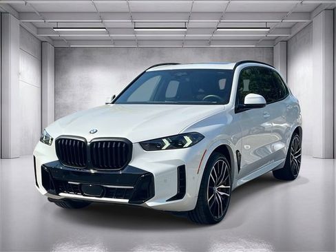 Used 2025 BMW X5 xDrive40i w/ Executive Package AWD/4WD image 7
