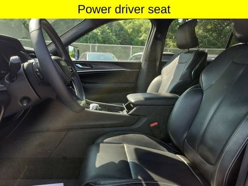 Certified 2023 Jeep Grand Cherokee L Overland w/ Luxury Tech Group IV AWD/4WD image 23