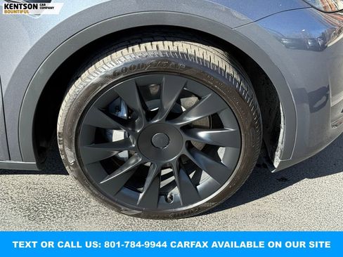 Used 2023 Tesla Model Y Long Range image 16