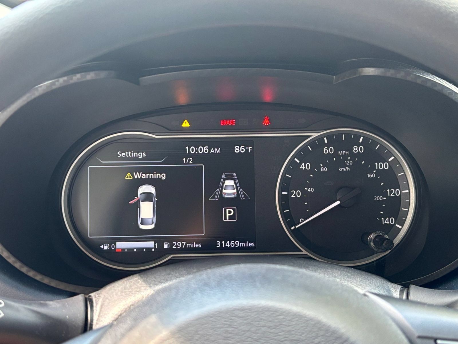 Used 2025 Nissan Versa SV FWD image 37