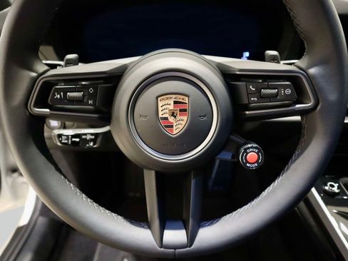 Used 2025 Porsche 911 Carrera RWD image 26