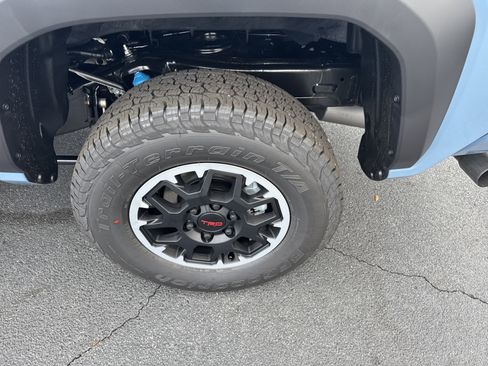 New 2026 Toyota Tacoma TRD Off-Road AWD/4WD image 12