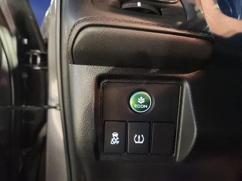 Used 2016 Honda HR-V EX-L image 30