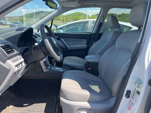 Used 2015 Subaru Forester 2.5i Limited w/ Popular Package #1 AWD/4WD image 9