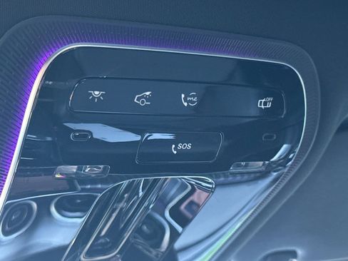 Used 2024 Mercedes-Benz GLC 300 image 24