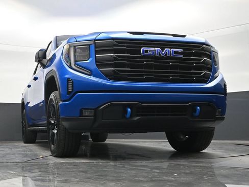 Used 2024 GMC Sierra 1500 Elevation AWD/4WD image 26