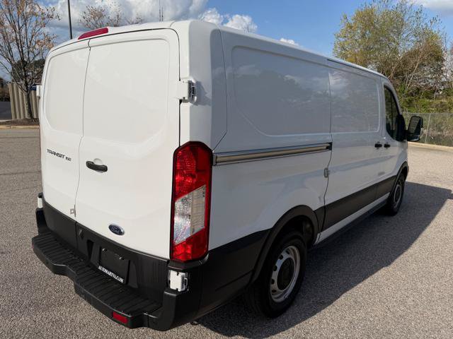 Used 2019 Ford Transit 150 130 Low Roof RWD image 4