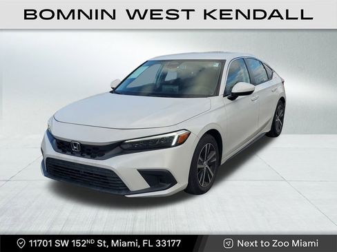 Used 2023 Honda Civic LX image 3