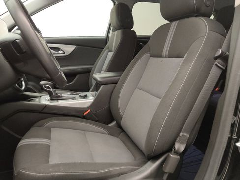 Used 2024 Chevrolet Blazer LT w/ Convenience Package FWD image 17