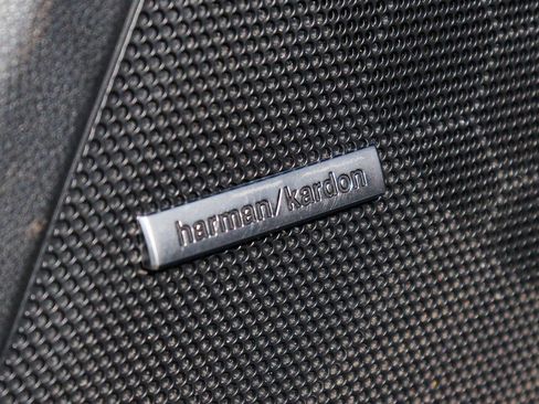 Used 2023 Subaru Crosstrek 2.5i Limited image 14