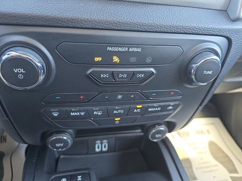 Used 2021 Ford Ranger XLT w/ Equipment Group 301A Mid image 28