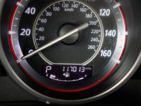 Used 2015 MAZDA MAZDA3 i SV image 39