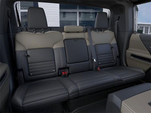 New 2026 GMC Hummer EV 4x4 Crew Cab w/ LPO, Dark Essentials Package image 17