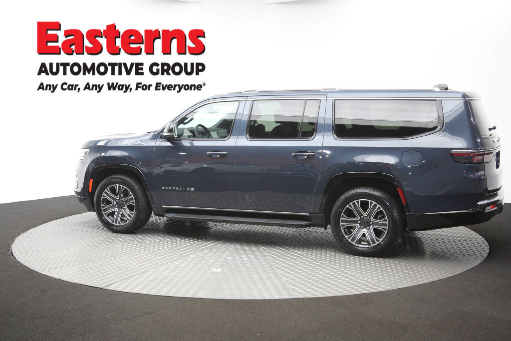 Used 2024 Jeep Wagoneer L Series II w/ Flexible Seating Group RWD image 69