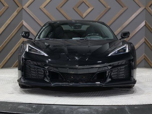 Used 2024 Chevrolet Corvette Z06 w/ Stealth Interior Trim Package image 9