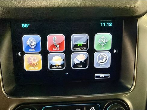Used 2020 Chevrolet Suburban LT AWD/4WD image 19