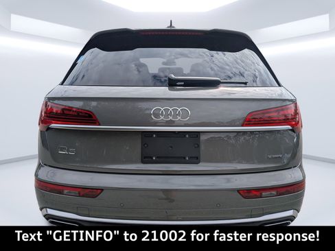 Certified 2024 Audi Q5 2.0T Premium Plus w/ Premium Plus Package image 5