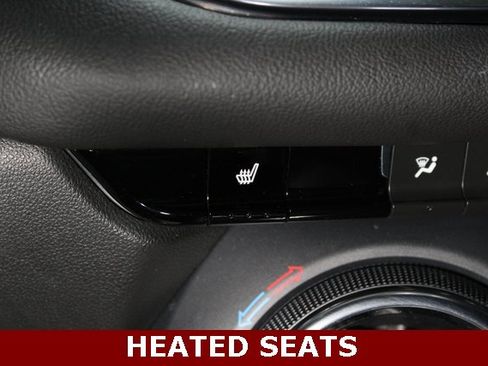 Used 2022 Chevrolet Blazer LT image 15