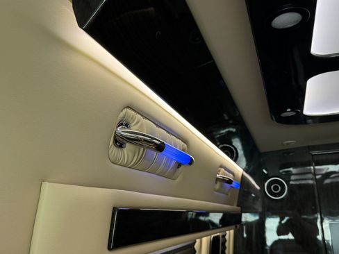 Used 2022 Mercedes-Benz Sprinter 3500 image 78