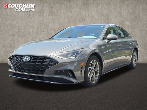 Used 2023 Hyundai Sonata SEL FWD image 3