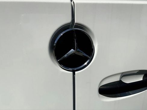 Used 2024 Mercedes-Benz Sprinter 2500 image 26