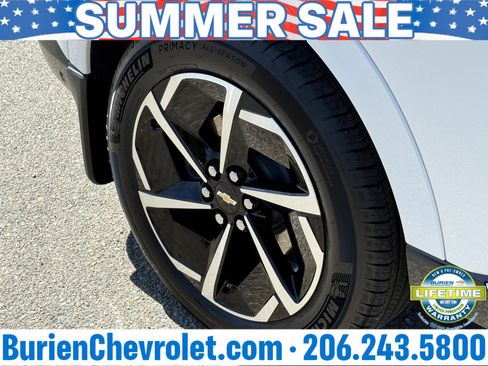 Used 2024 Chevrolet Equinox EV LT w/ Active Safety Package 3 AWD/4WD image 29