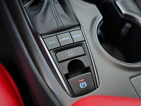 Used 2023 Toyota Camry XSE image 76