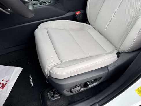 New 2026 Lexus TX 350 AWD image 21