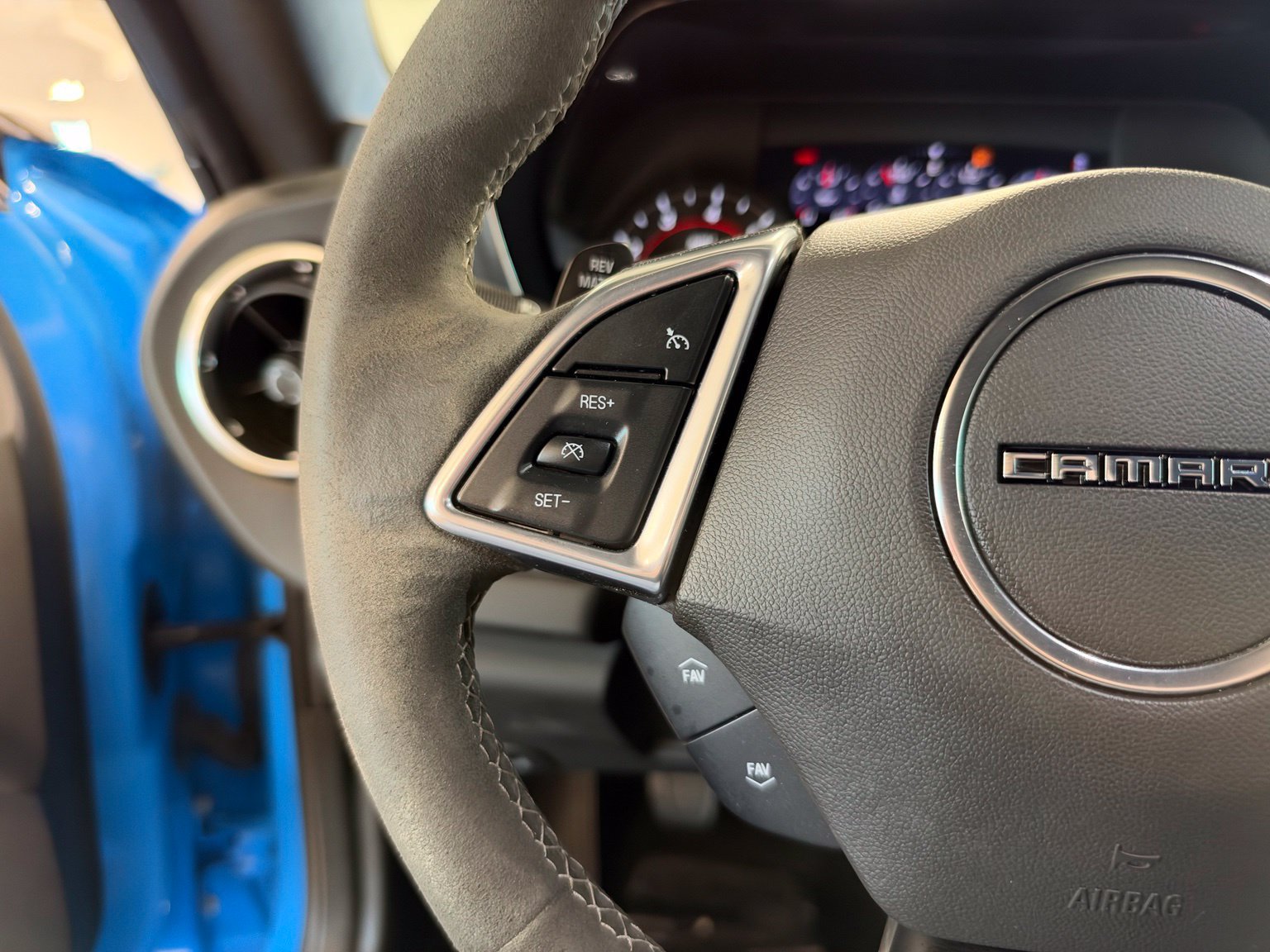 Used 2022 Chevrolet Camaro SS RWD image 21