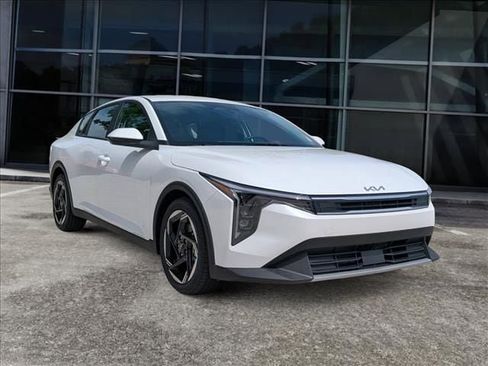 New 2026 Kia K4 GT-Line Turbo FWD image 1