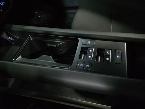 Used 2024 Hyundai Ioniq 6 SE image 26