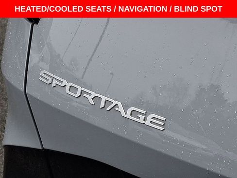 Used 2024 Kia Sportage SX image 24