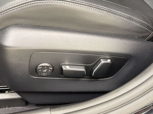 Certified 2025 BMW M5 Touring AWD/4WD image 15
