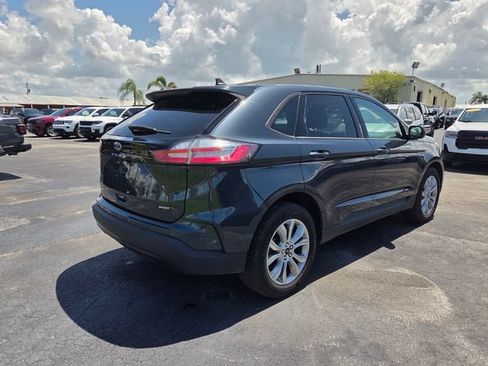 Used 2024 Ford Edge SE AWD/4WD image 11