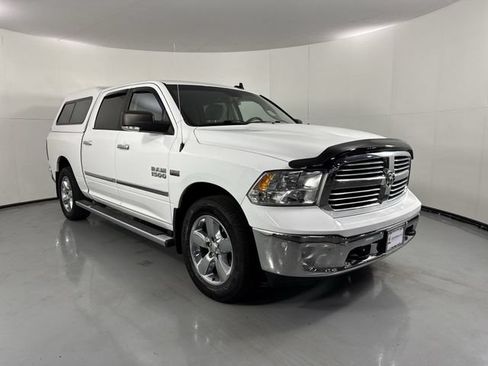 Used 2017 RAM 1500 Big Horn AWD/4WD image 3