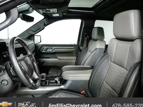 Certified 2023 Chevrolet Silverado 1500 ZR2 w/ Technology Package image 11