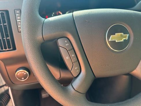 Certified 2024 Chevrolet Express 3500 LT w/ LT Preferred Equipment Group image 17