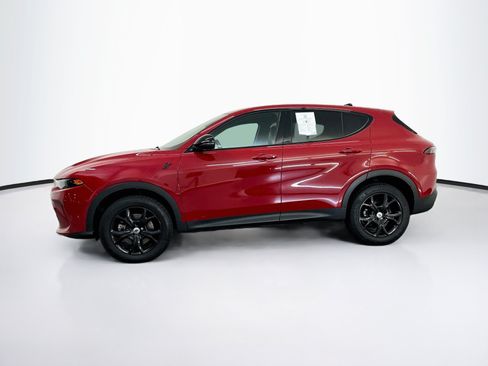 Used 2024 Dodge Hornet GT w/ GT Blacktop Package AWD/4WD image 4