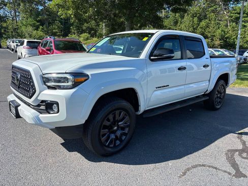 Used 2023 Toyota Tacoma Limited w/ Nightshade Package AWD/4WD image 8