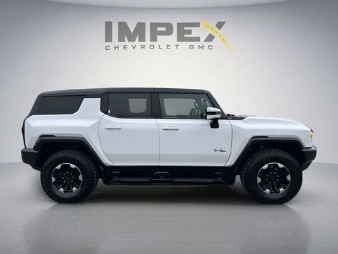 Used 2024 GMC Hummer EV 2X w/ Extreme Off-Road Package AWD/4WD image 6
