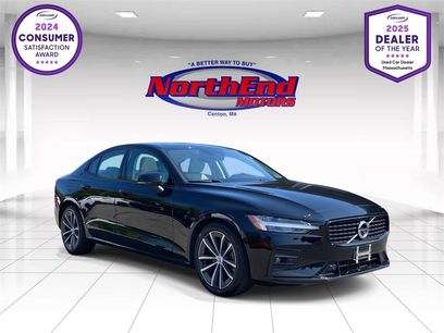 Used 2022 Volvo S60 B5 Momentum