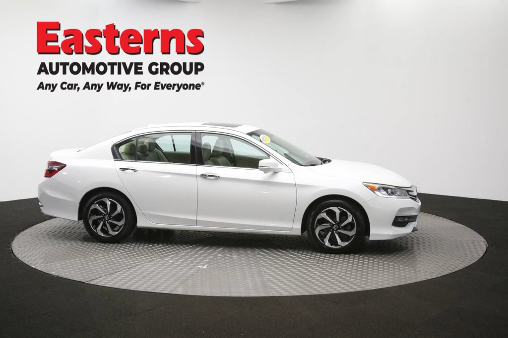 Used 2017 Honda Accord EX-L image 48