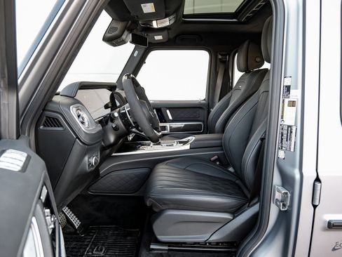 Used 2026 Mercedes-Benz G 63 AMG 4MATIC image 34