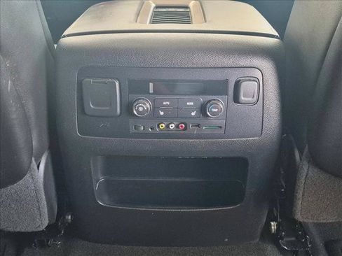 Used 2016 GMC Yukon Denali w/ Open Road Package AWD/4WD image 17