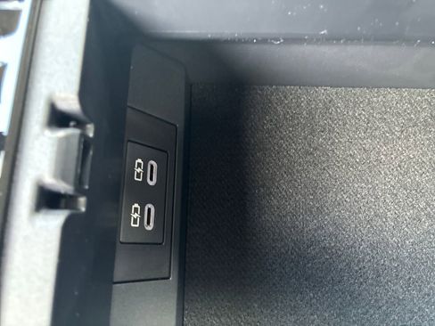 New 2026 Toyota Prius XLE FWD image 28