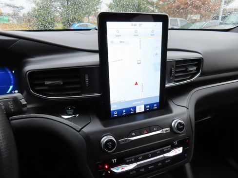 Used 2020 Ford Explorer ST w/ ST Street Pack image 22