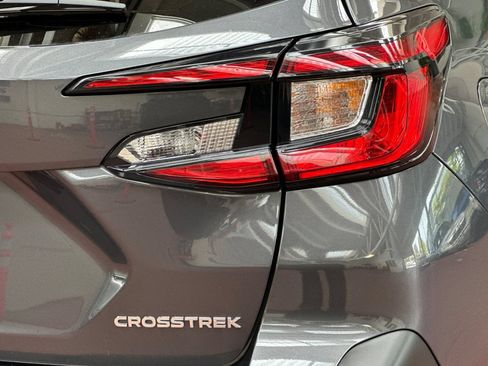 Used 2024 Subaru Crosstrek 2.0i AWD/4WD image 34