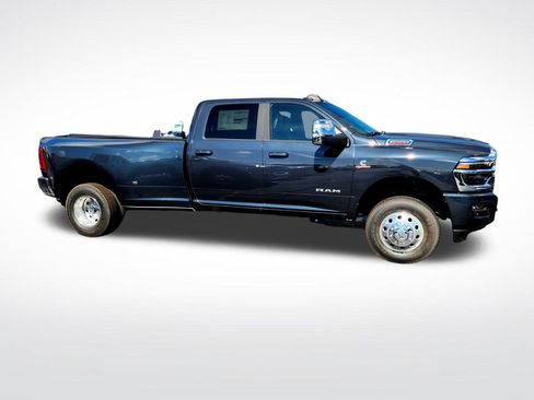 New 2026 RAM 3500 Laramie w/ Max Tow Package image 9