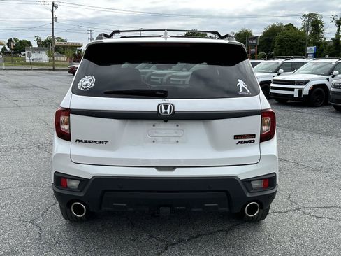 Certified 2023 Honda Passport TrailSport image 7