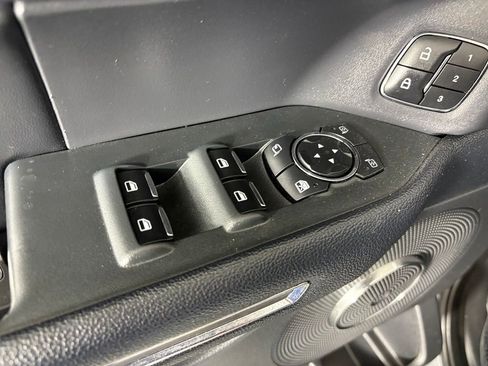 Used 2024 Ford Expedition Max XLT RWD image 17